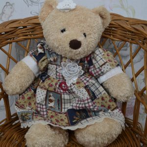 oursonne en peluche de la maison de Carine