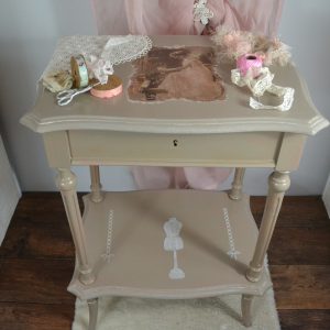 Travailleuse relookée de La maison de Carine