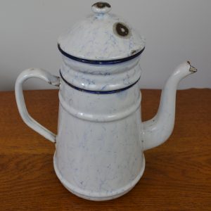 Cafetière émaillée de La maison de Carine