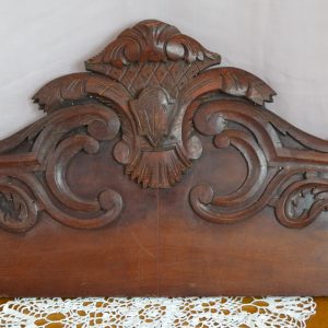 Fronton en bois de La maison de Carine
