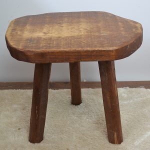 Tabouret tripode de La maison de Carine