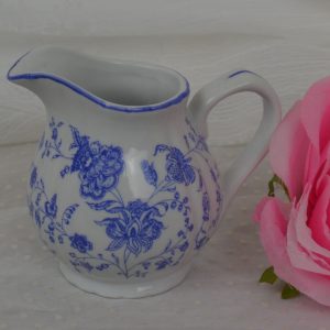 Pot à lait en porcelaine de La maison de Carine