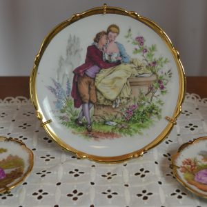 Assiettes miniatures porcelaine Limoges de La maison de Carine