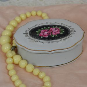Boite en porcelaine de La maison de Carine