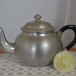 Théière aluminium de La maison de Carine