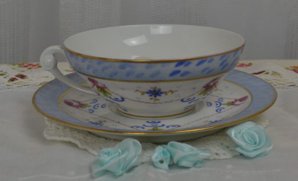 Tasse à thé porcelaine de Limoges de La maison de Carine