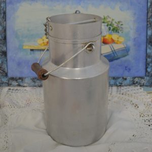 Pot à lait aluminium de La maison de Carine