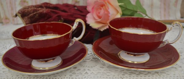 Tasses à thé porcelaine anglaise Aynsley de La maison de Carine_1
