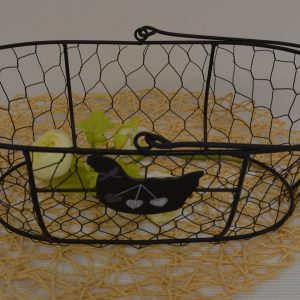 Panier en fer grillagé de La maison de Carine