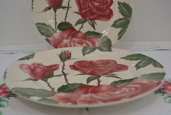 Assiettes plates Claytan roses rouges de La maison de Carine_1