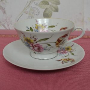 Tasse porcelaine de Limoges de La maison de Carine