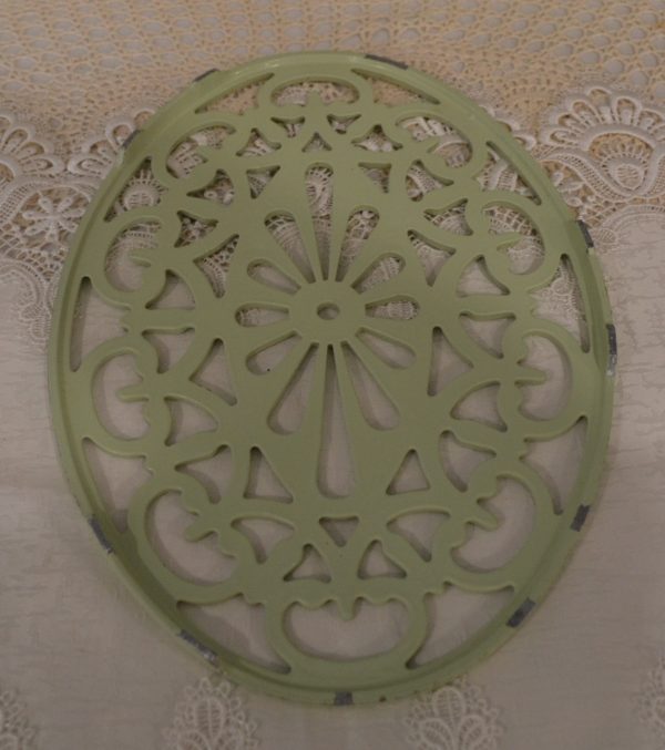 Dessous de plat ovale en aluminium vert de La maison de Carine_4