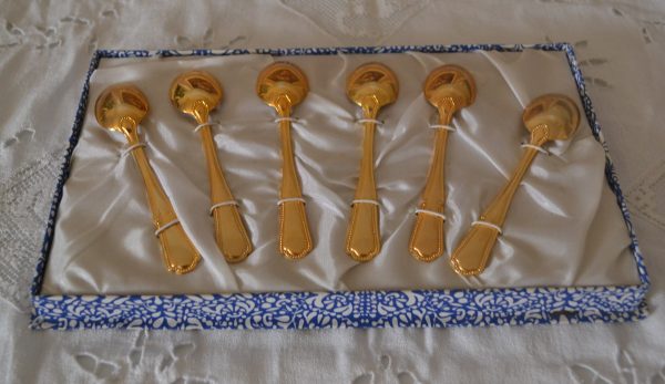 Set petites cuillères dorées de La maison de Carine_1