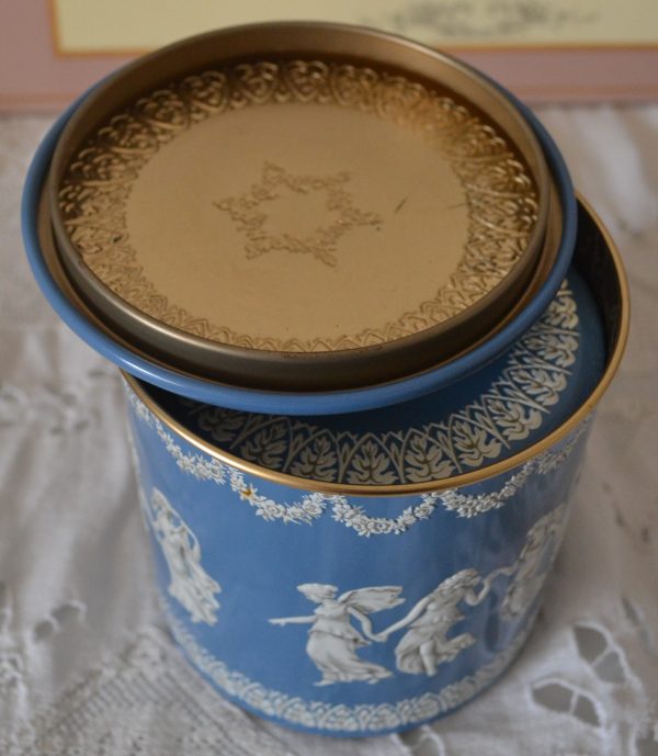 Boite style Wedgwood de La maison de Carine_6