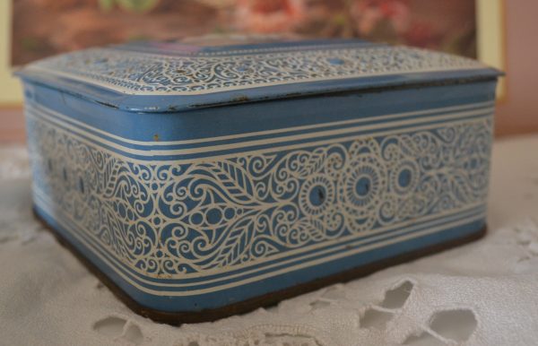 Boite en métal décorative de La maison de Carine_2
