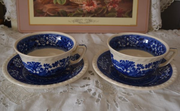 Tasses Villeroy et Boch style anglais de La maison de Carine
